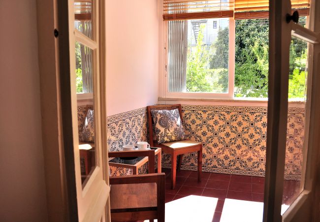 Apartamento em Lisboa - Lapa Chic Apartment Apartamento em Lisboa - Lapa Chic Apartment