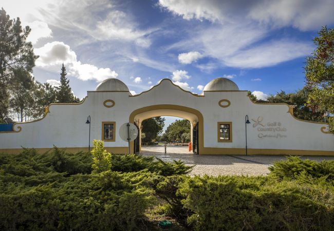 Villa em Sesimbra - Quinta do Peru Golf Retreat Villa em Sesimbra - Quinta do Peru Golf Retreat