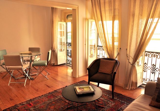  in Lisboa - Lapa Chic Apartment