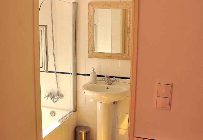 Appartamento a Lisboa - Lapa Chic Apartment Appartamento a Lisboa - Lapa Chic Apartment